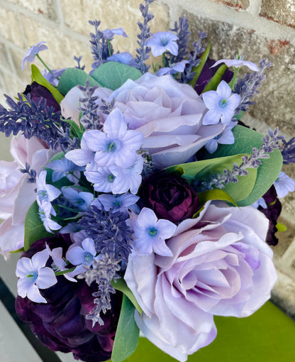 Light Purple Rose Arrangement